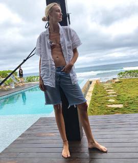 Caroline Trentini feet photo 13