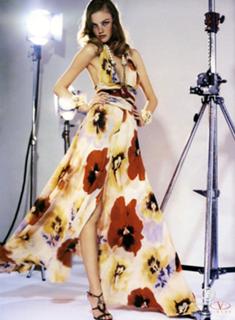 Caroline Trentini feet photo 2