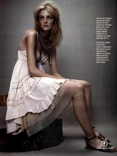 Caroline Trentini feet photo 15