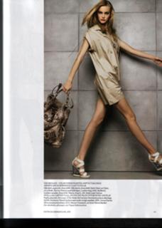 Caroline Trentini feet photo 4