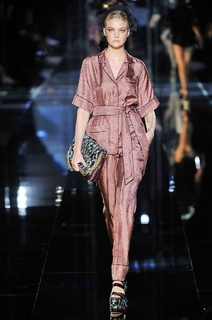 Caroline Trentini feet photo 7
