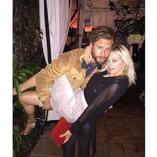 Caroline Vreeland feet photo thumbnail