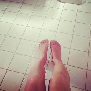 Caroline Vreeland feet photo thumbnail