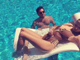 Caroline Vreeland feet photo thumbnail