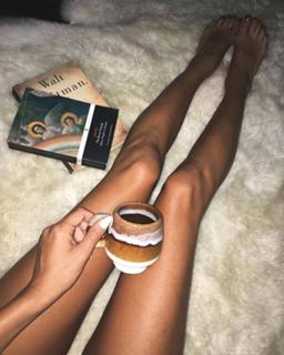 Caroline Vreeland feet photo thumbnail