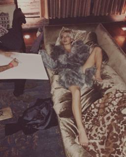 Caroline Vreeland feet photo thumbnail