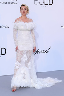 Caroline Vreeland feet photo thumbnail