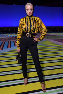 Caroline Vreeland feet photo thumbnail