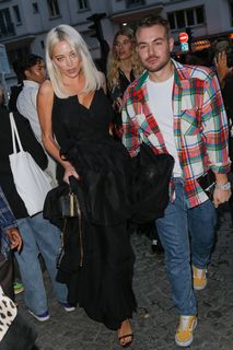 Caroline Vreeland feet photo thumbnail