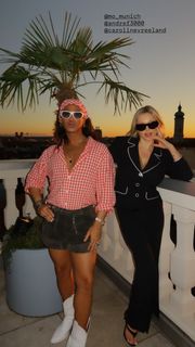 Caroline Vreeland feet photo thumbnail