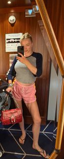Caroline Vreeland feet photo 5