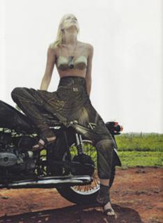 Caroline Winberg feet photo 1