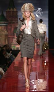 Caroline Winberg feet photo 1