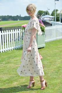 Caroline Winberg feet photo 13