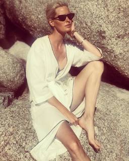 Caroline Winberg feet photo 2