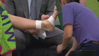 Caroline Wozniacki feet photo thumbnail