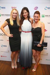 Caroline Wozniacki feet photo thumbnail