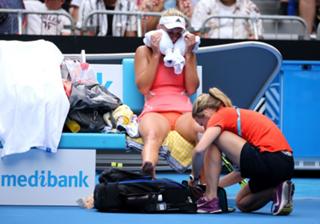 Caroline Wozniacki feet photo thumbnail