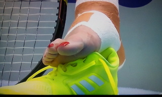Caroline Wozniacki feet photo thumbnail