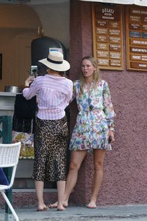 Caroline Wozniacki feet photo thumbnail