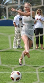 Caroline Wozniacki feet photo thumbnail