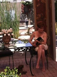 Carolyn Hennesy feet photo 3
