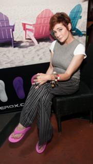 Carolyn Hennesy feet photo 12