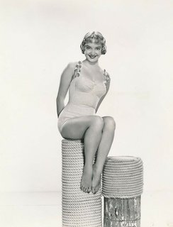 Carolyn Jones feet photo thumbnail