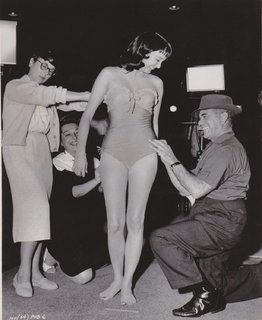 Carolyn Jones feet photo thumbnail