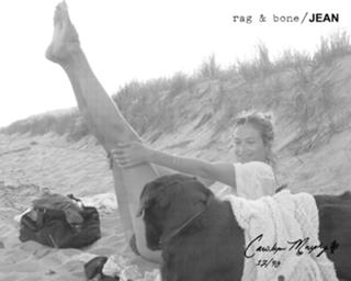 Carolyn Murphy feet photo 11