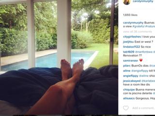 Carolyn Murphy feet photo 6