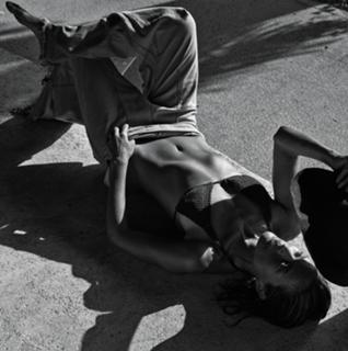 Carolyn Murphy feet photo 1
