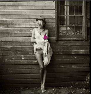 Carolyn Murphy feet photo 11