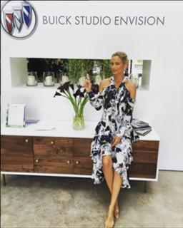 Carolyn Murphy feet photo 5