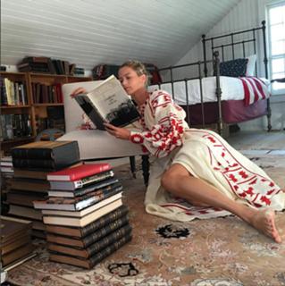 Carolyn Murphy feet photo 4