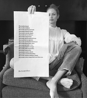 Carolyn Murphy feet photo 19
