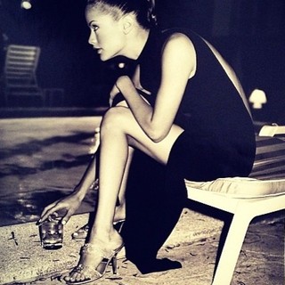 Carolyn Murphy feet photo 8