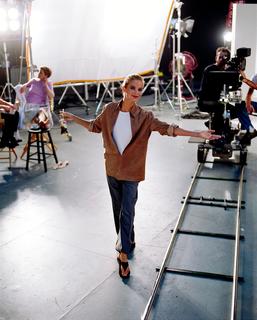 Carolyn Murphy feet photo 20