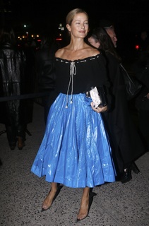Carolyn Murphy feet photo 7
