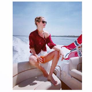 Carolyn Murphy feet photo 7