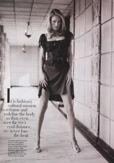 Carolyn Murphy feet photo 9
