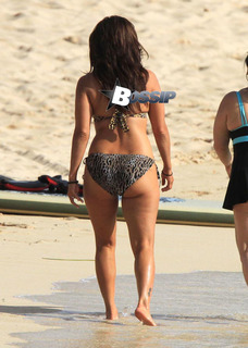 Carrie Ann Inaba feet photo thumbnail