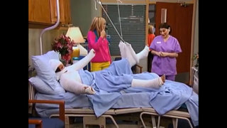 Carrie Ann Inaba feet photo thumbnail