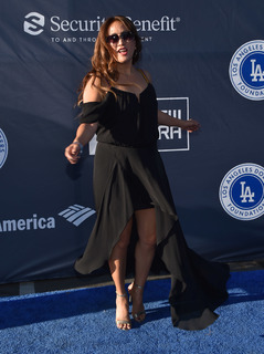 Carrie Ann Inaba feet photo thumbnail