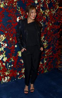 Carrie Ann Inaba feet photo thumbnail