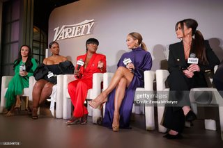 Carrie Ann Inaba feet photo thumbnail