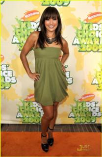 Carrie Ann Inaba feet photo thumbnail