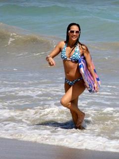 Carrie Ann Inaba feet photo thumbnail