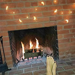 Carrie-Anne Moss feet photo thumbnail