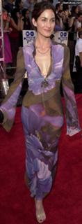 Carrie-Anne Moss feet photo thumbnail